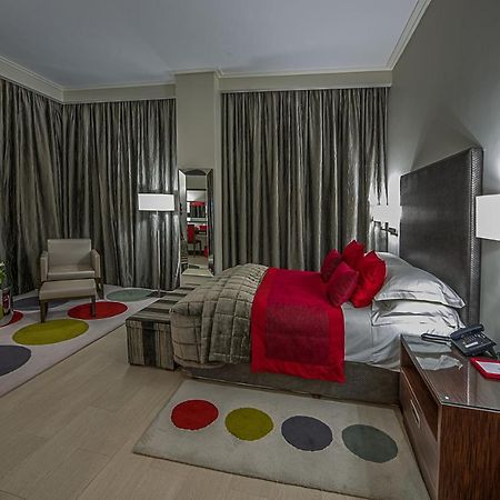 The George Hotel 라고스 외부 사진