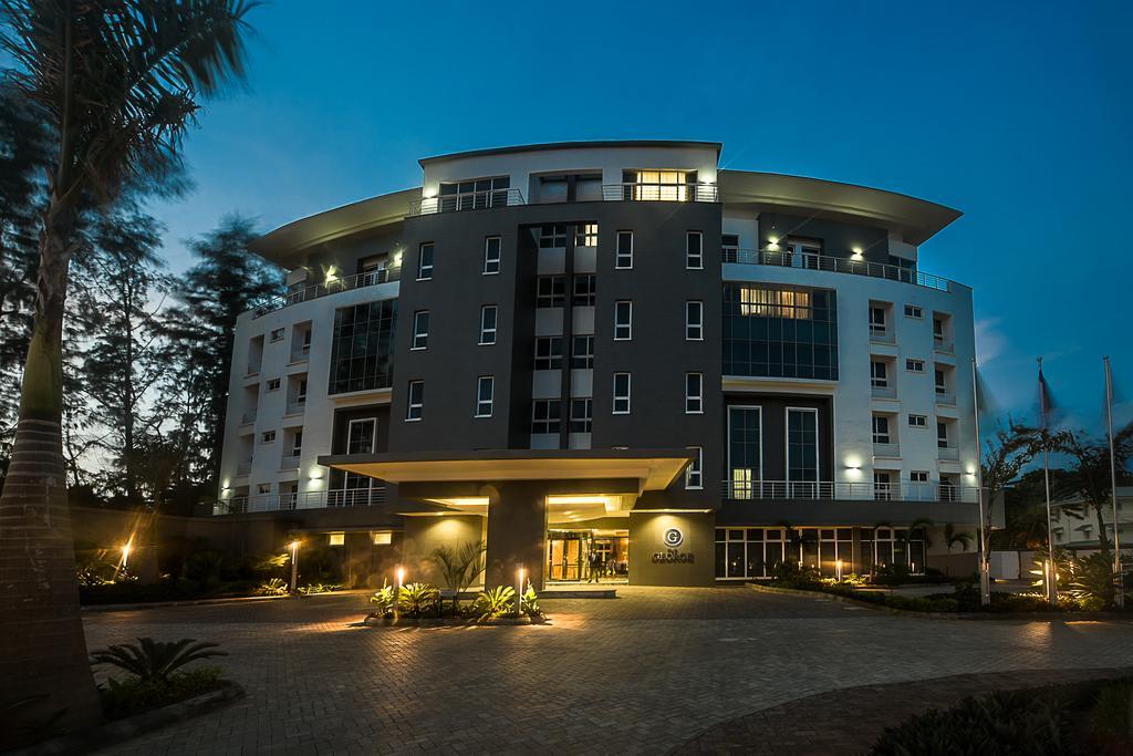 The George Hotel 라고스 외부 사진