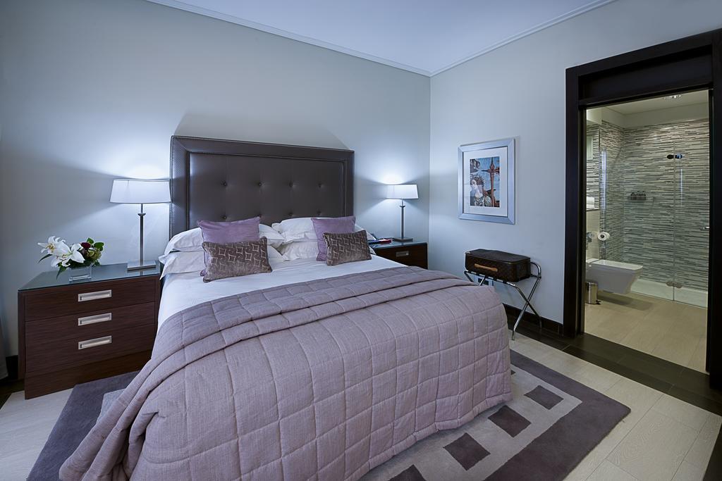 The George Hotel 라고스 외부 사진